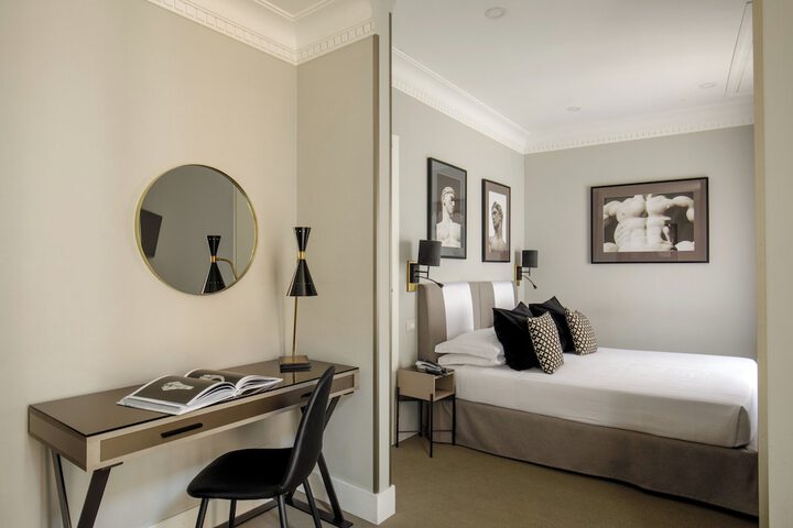 Room 65 of 289