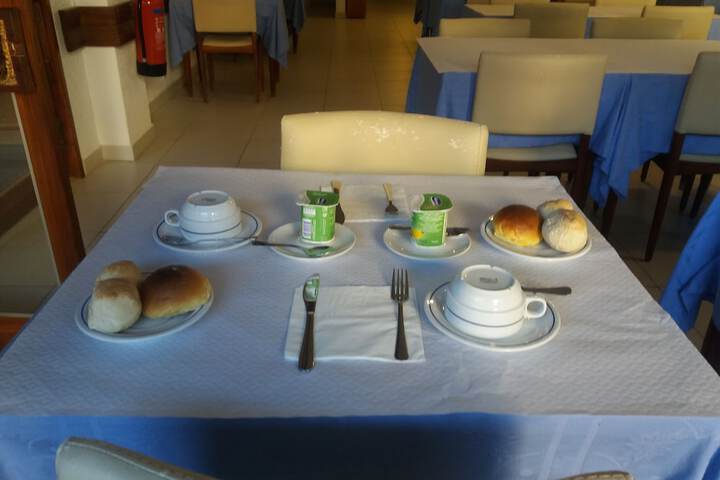 Breakfast/Coffee Service 38 of 44