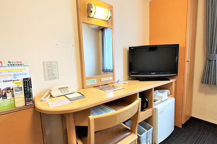 Room 14 of 53