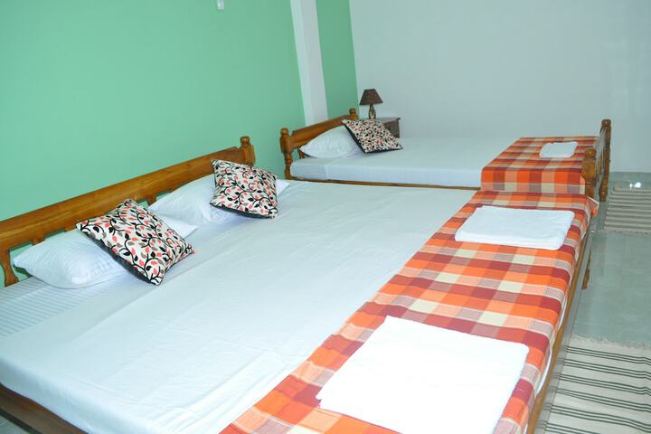 Room 13 of 26