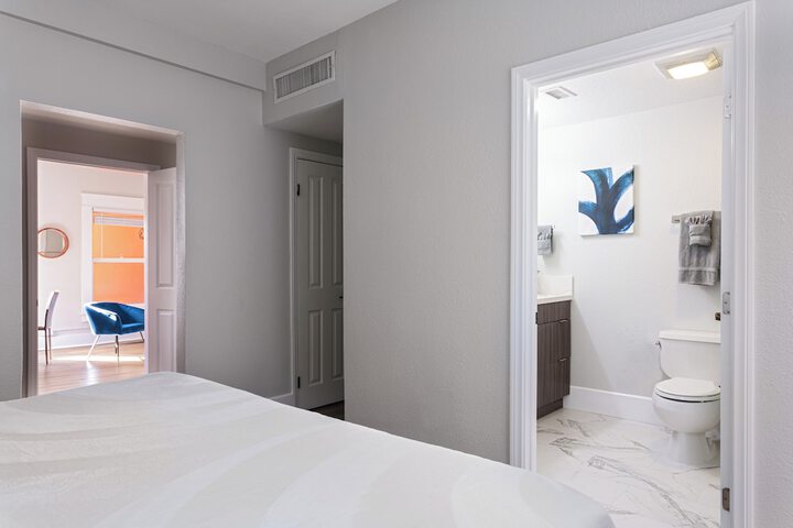 Room 86 of 200