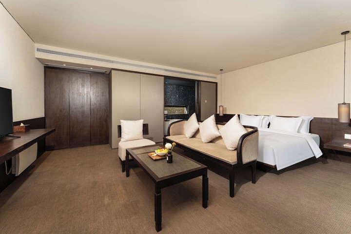 Room 13 of 58