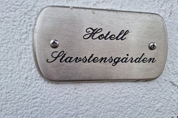 Hotel 82 of 102