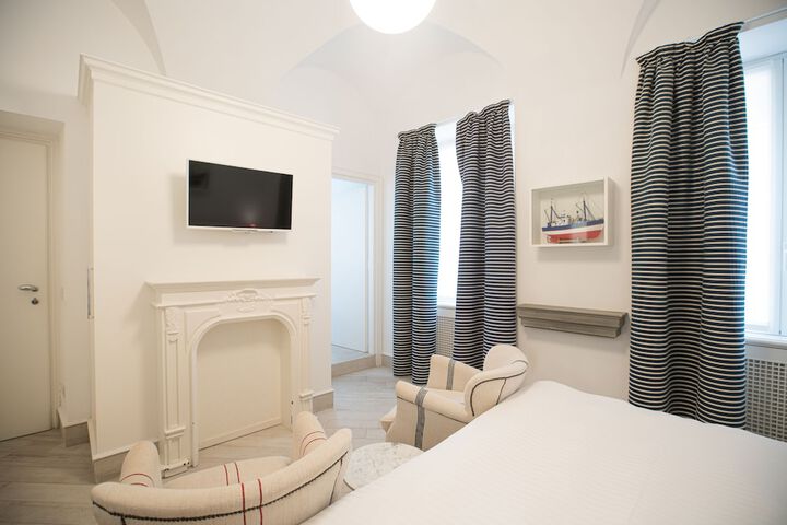 Room 18 of 89