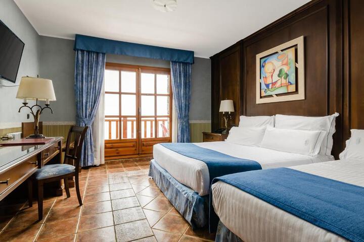 hotel os de civis