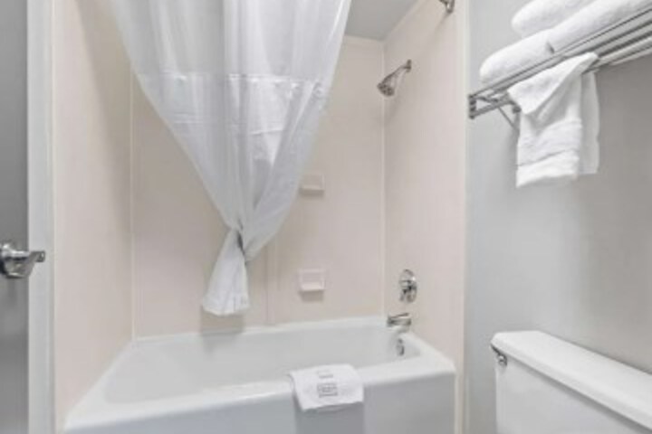 General 9 of 18