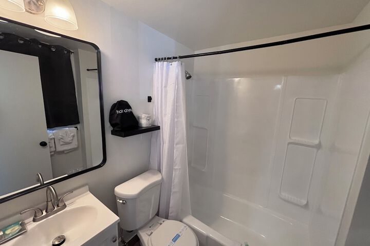 Room 51 of 60