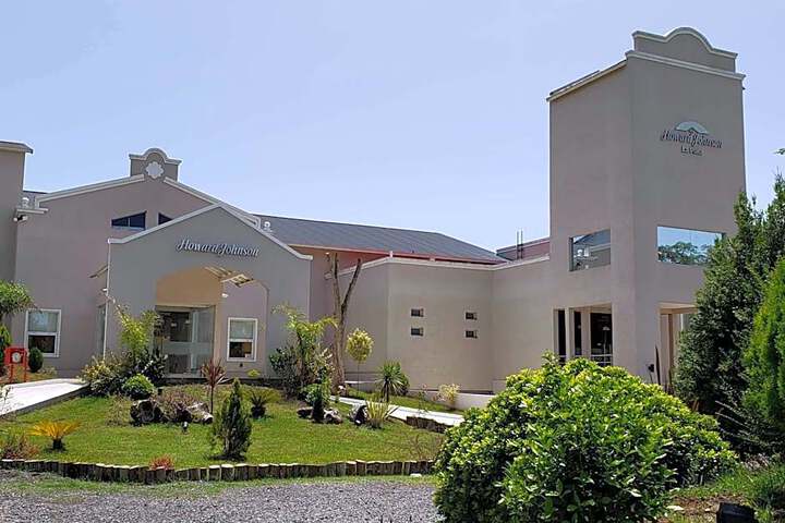 Howard Johnson Plaza & Convention Center Spa La Plata