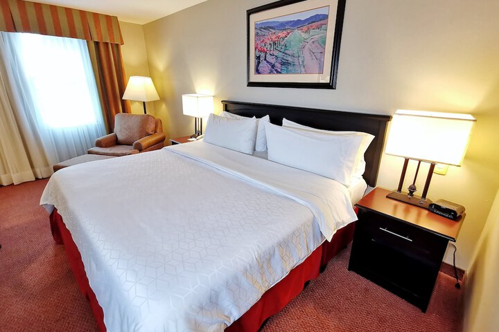 Room 3 of 58