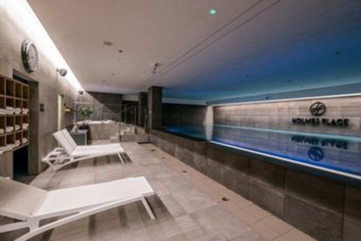 Pool 50 of 76