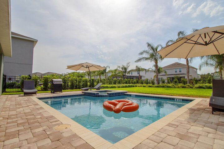Pool 64 of 70