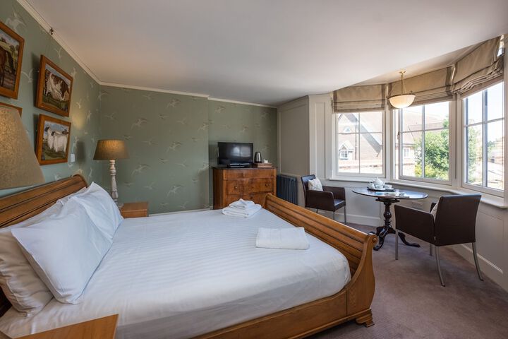 Room 15 of 119