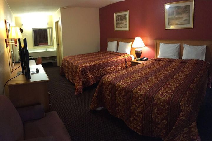 Room 3 of 18