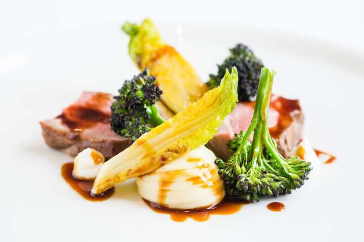 Dining 43 of 57