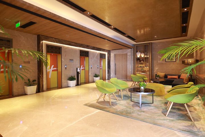 Hotel 113 of 118