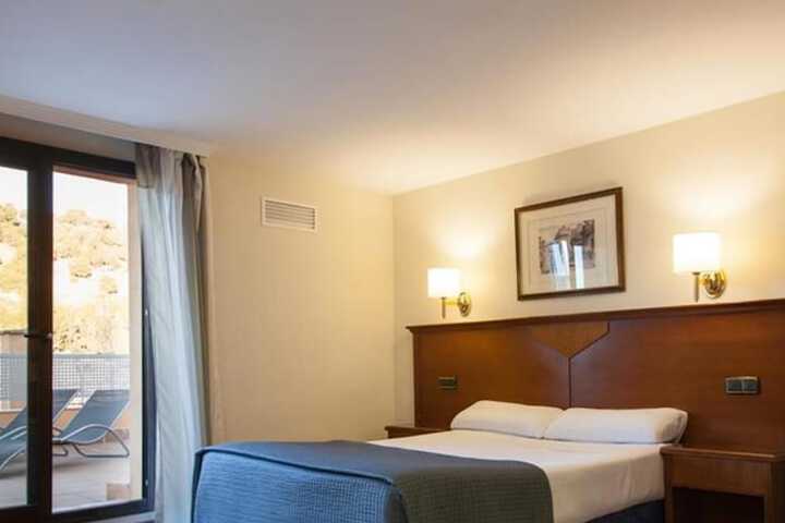 Room 30 of 71