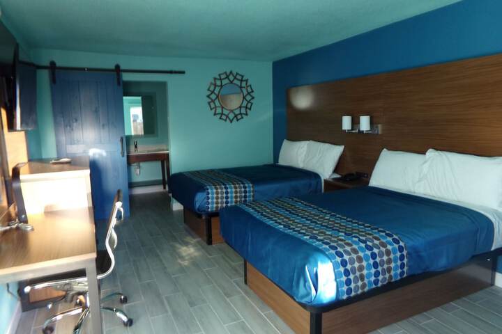 Room 10 of 22