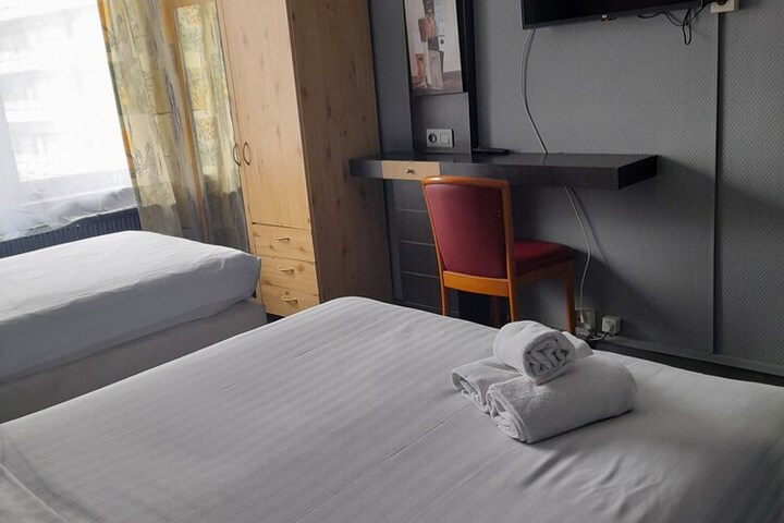 Room 29 of 39