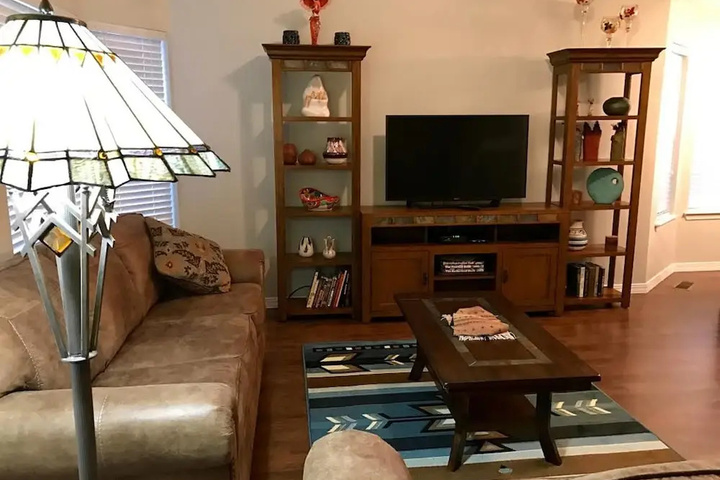 Room 2 of 19