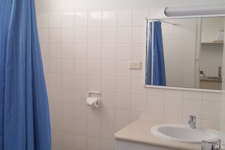 Room 16 of 31