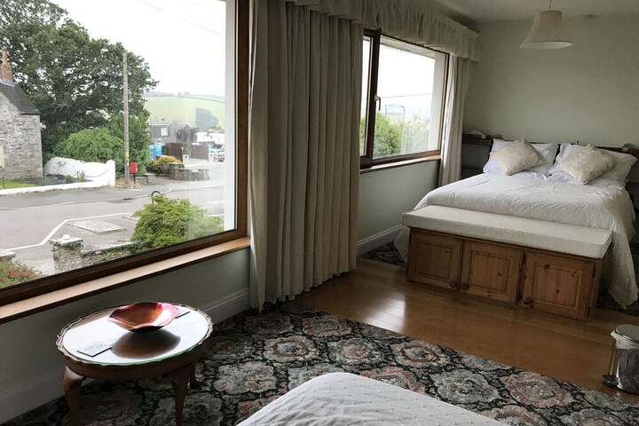 Room 41 of 114