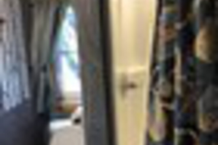 Room 95 of 129