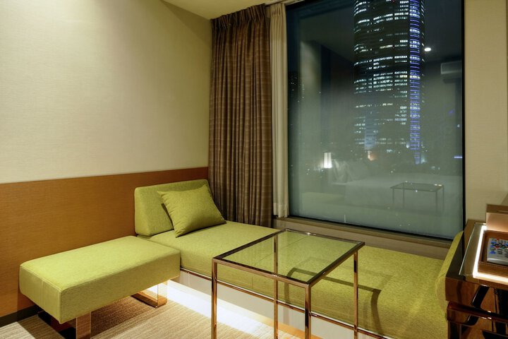 Room 16 of 56