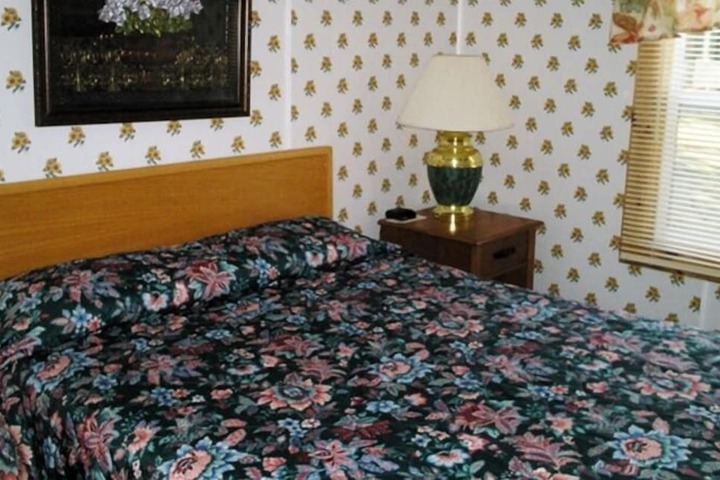 Room 3 of 58