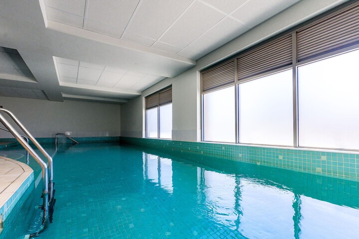 Pool 81 of 108