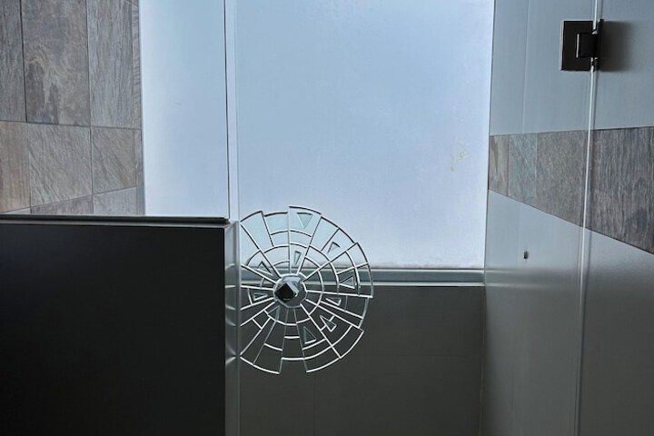 Room 65 of 91