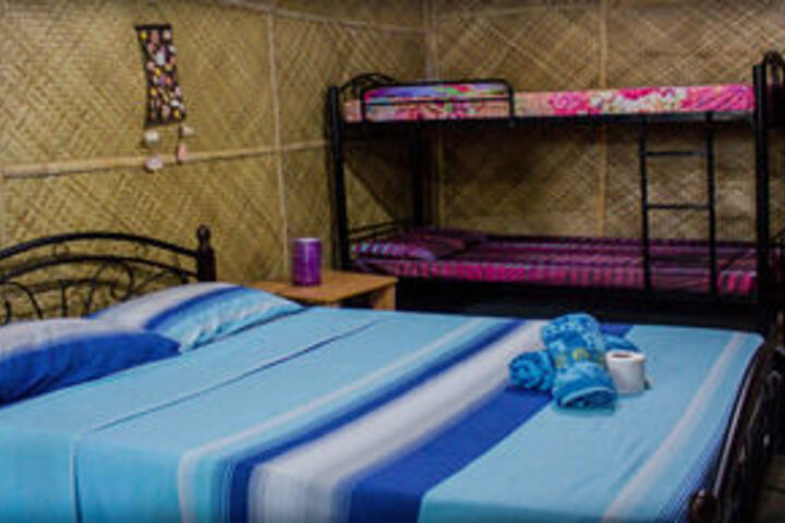 Room 32 of 52
