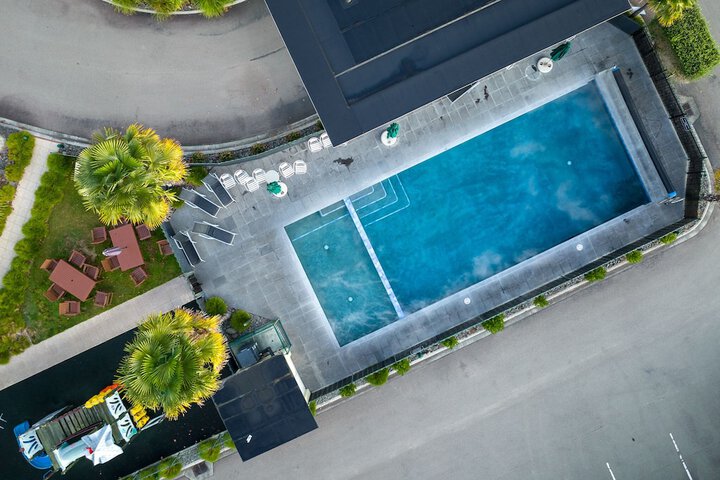 Pool 50 of 72