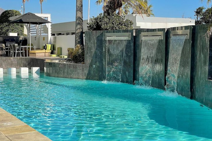 Pool 153 of 370