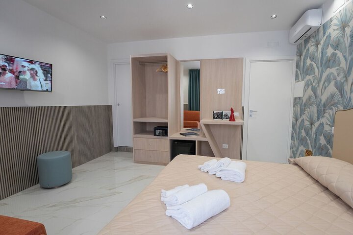 Room 35 of 309