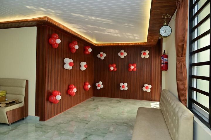 Hotel Interior 4 of 16