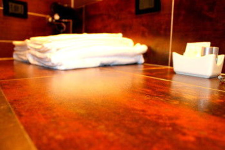 Room 26 of 191