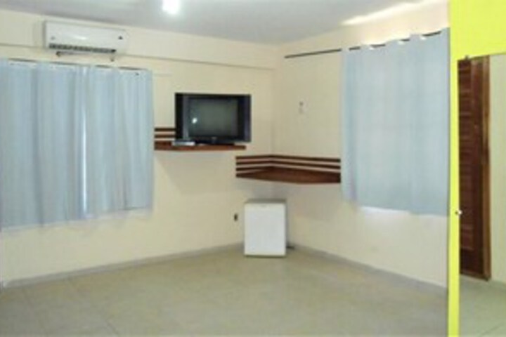 Room 37 of 38