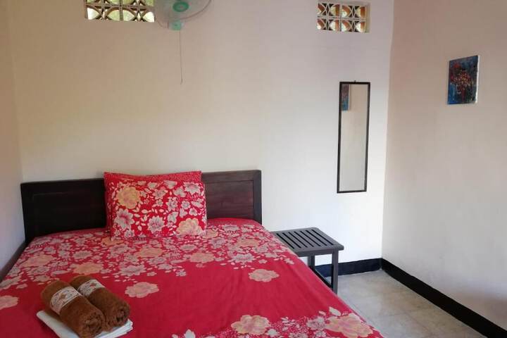 Room 10 of 52