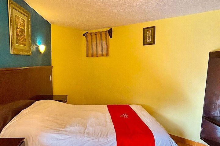 Room 15 of 37