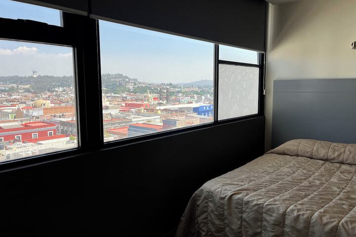 Room 18 of 266