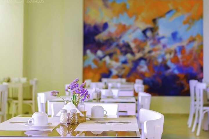 Breakfast/Coffee Service 17 of 33