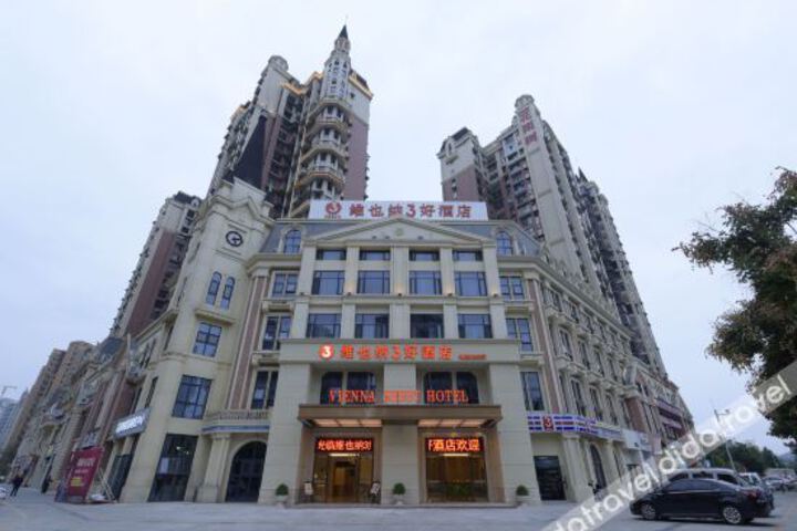 Hotel 5 of 27