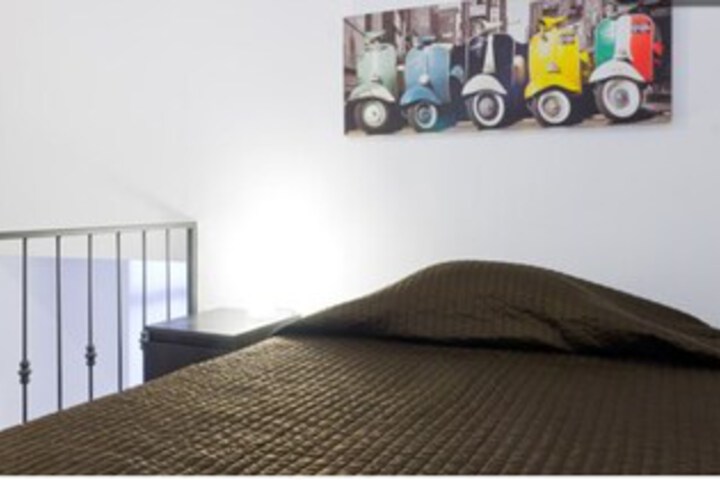 Room 18 of 22