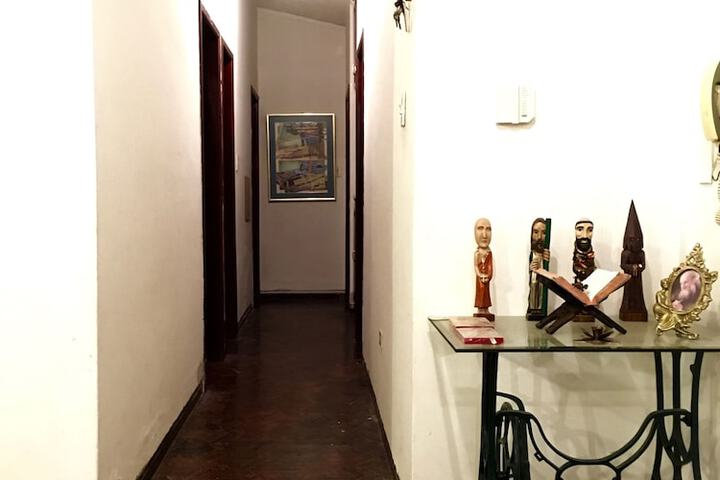 Room 7 of 33
