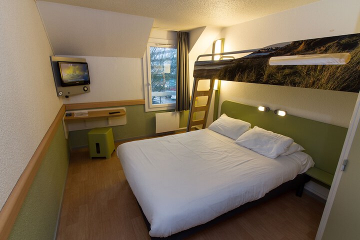 Room 18 of 59