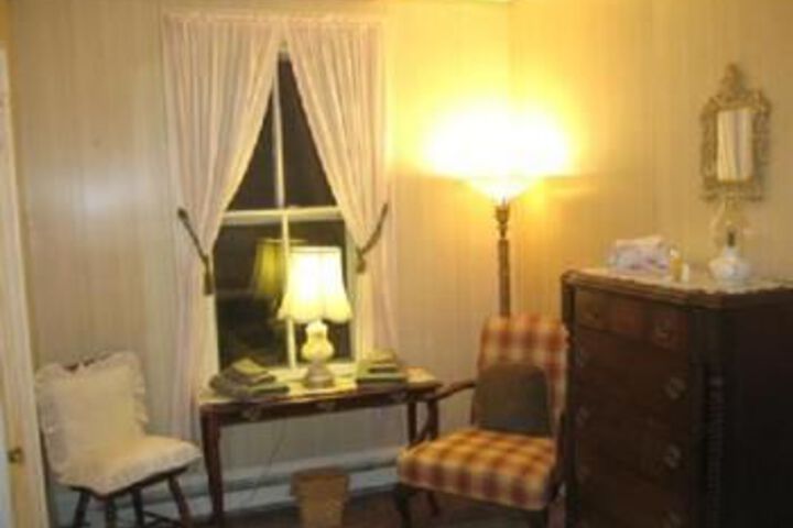 Room 22 of 36
