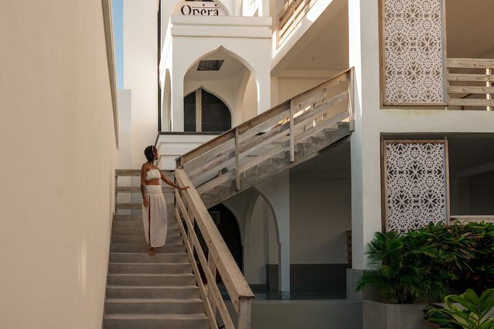 Hotel 59 of 61