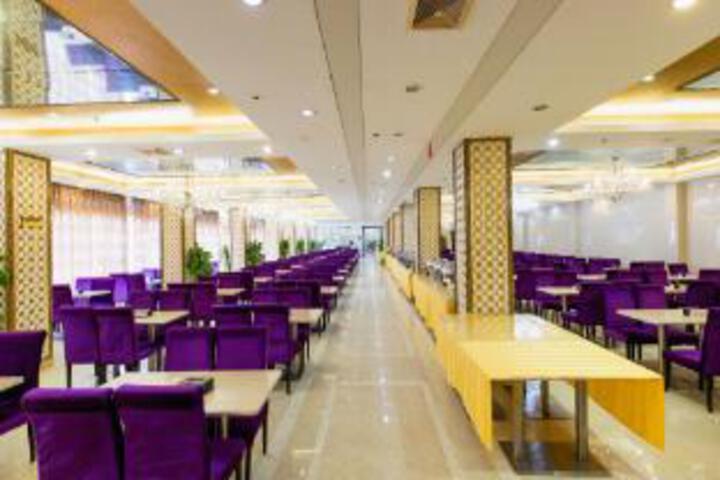 Chuanglian Guopei Zhongxin Hotel