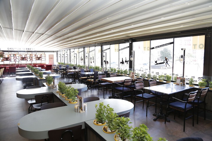 Dining Photos