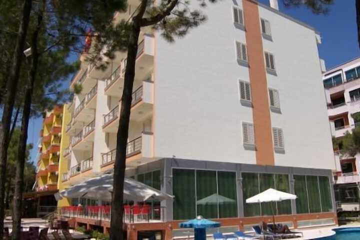 Hotel 31 of 35